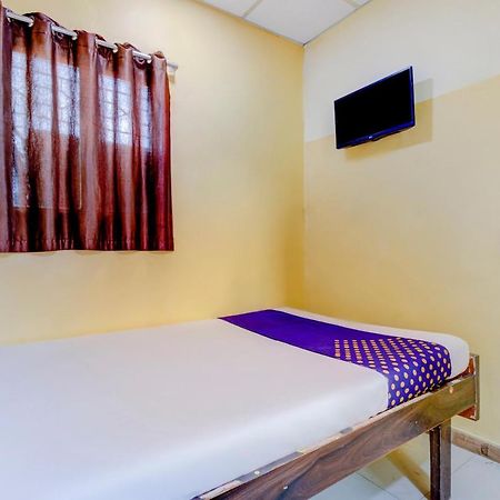 Oyo 70661 Hotel Al Makkah Managed By Hotel Paris Mumbai Dış mekan fotoğraf
