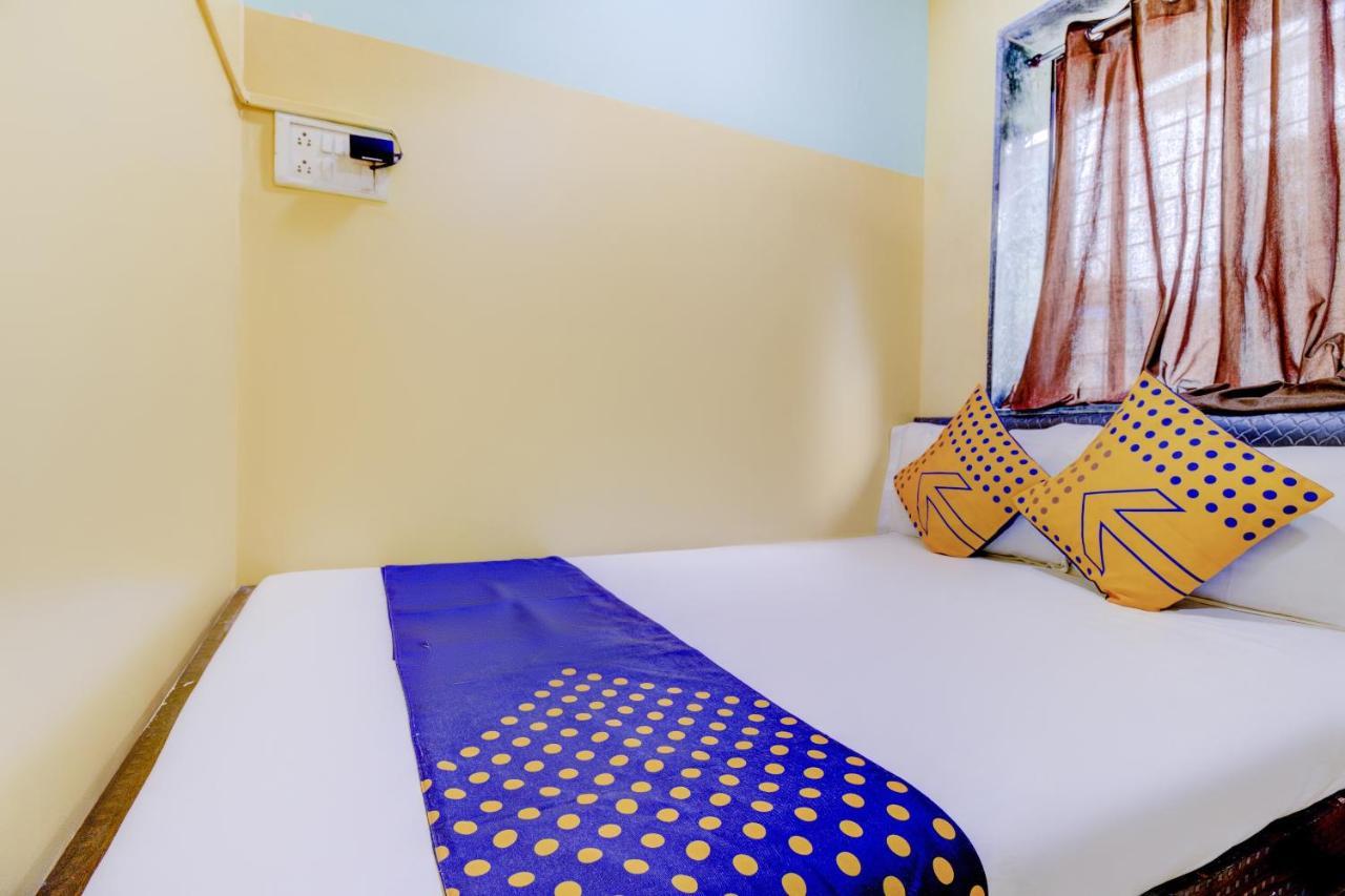 Oyo 70661 Hotel Al Makkah Managed By Hotel Paris Mumbai Dış mekan fotoğraf